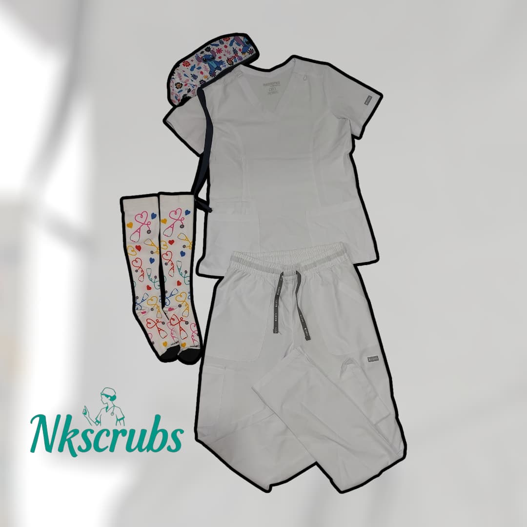UNIFORME MEDICO MAEVN